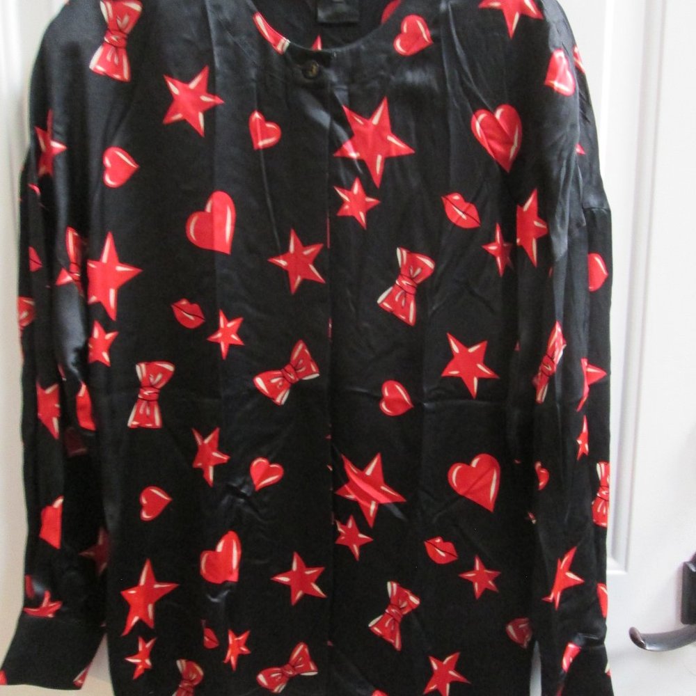 Vtg ESCADA stars and heart silk button down blouse